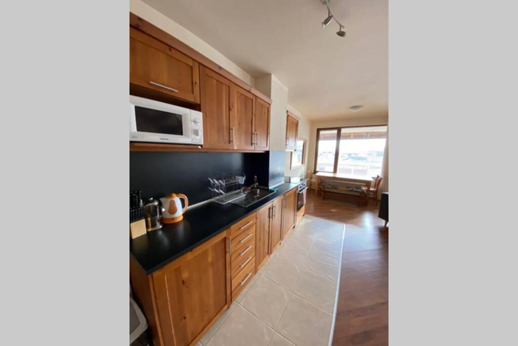 Large Gondola Apartment - Center, Neon Bansko Luaran gambar