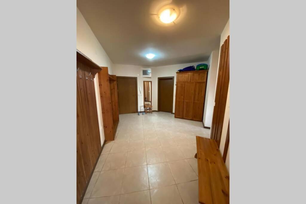 Large Gondola Apartment - Center, Neon Bansko Luaran gambar