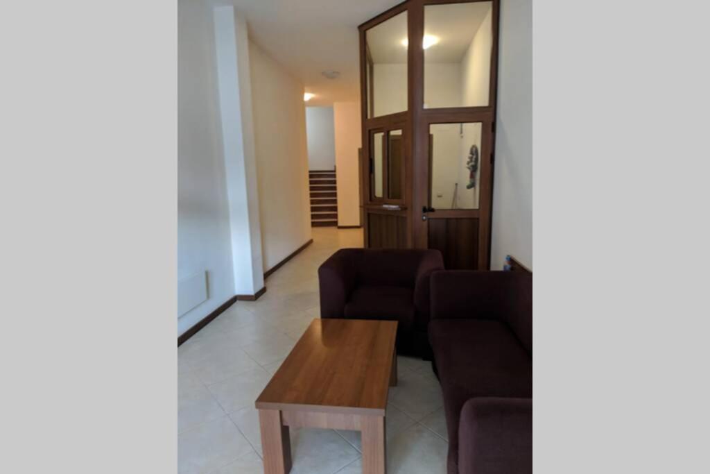 Large Gondola Apartment - Center, Neon Bansko Luaran gambar